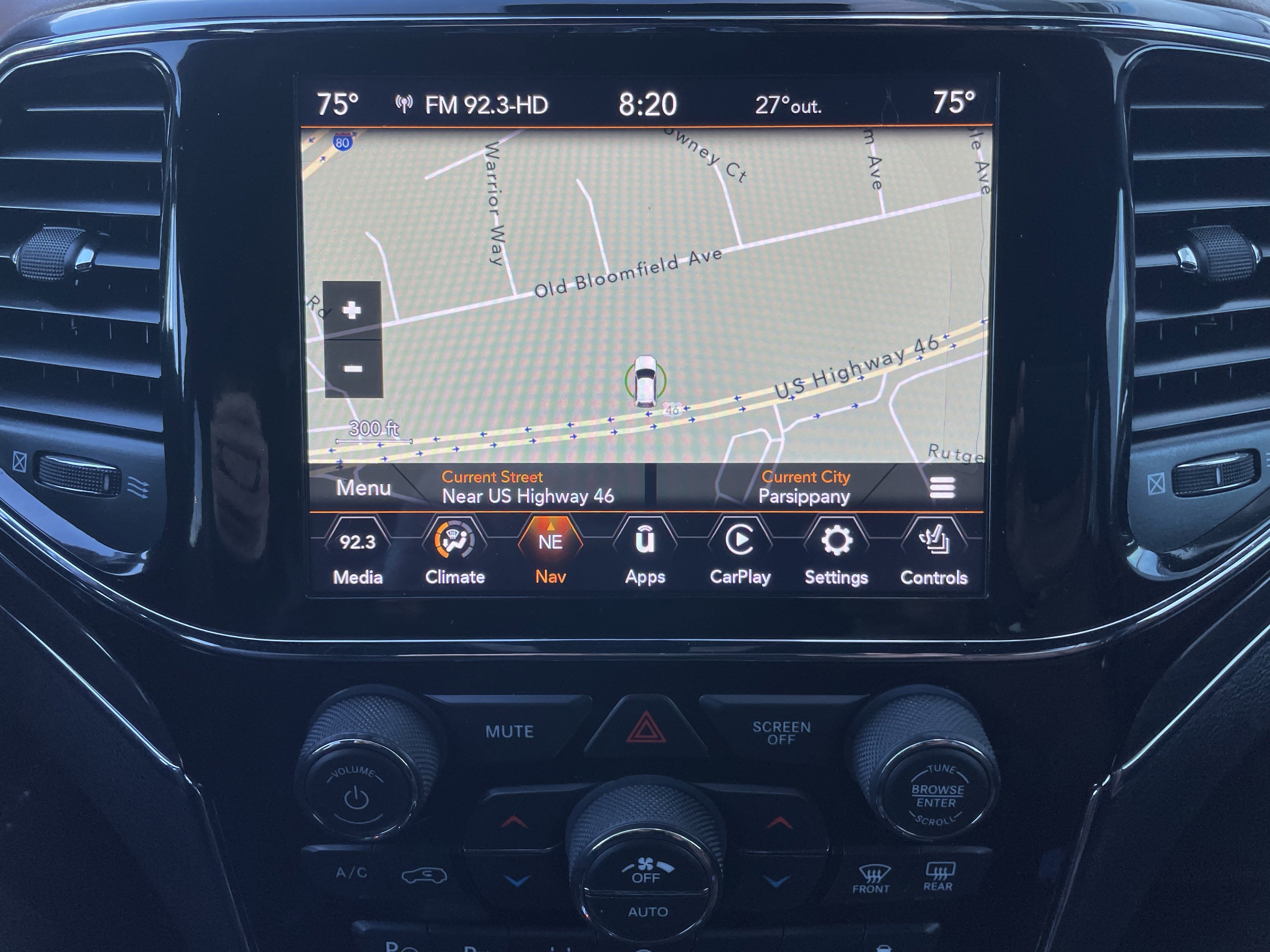 Used 2020 Jeep Grand Cherokee Overland image 27