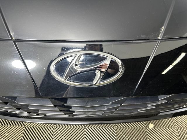 Used 2023 Hyundai Elantra SEL image 9