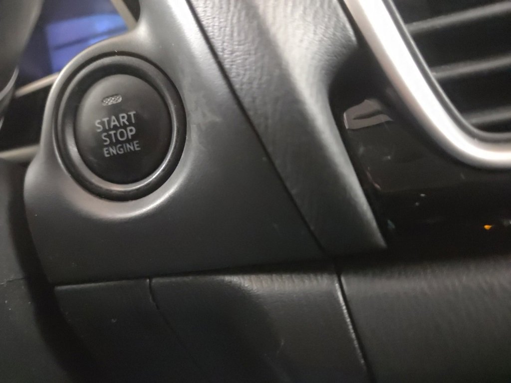 Used 2015 MAZDA MAZDA3 i Sport image 31