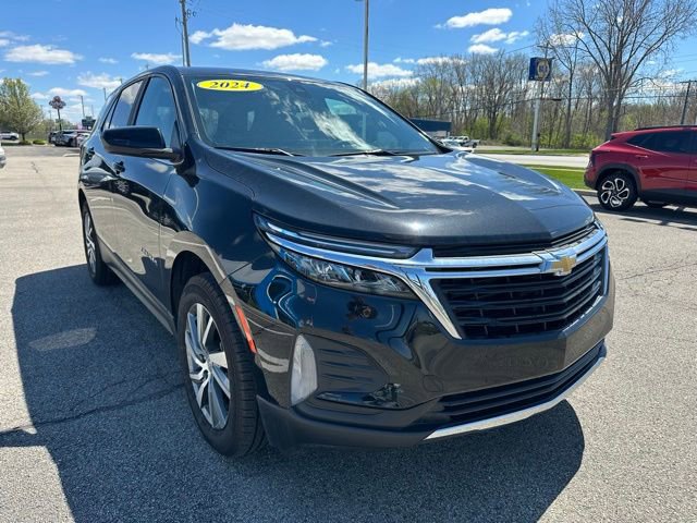 Used 2024 Chevrolet Equinox LT w/ LPO, Floor Liner Package AWD/4WD image 4