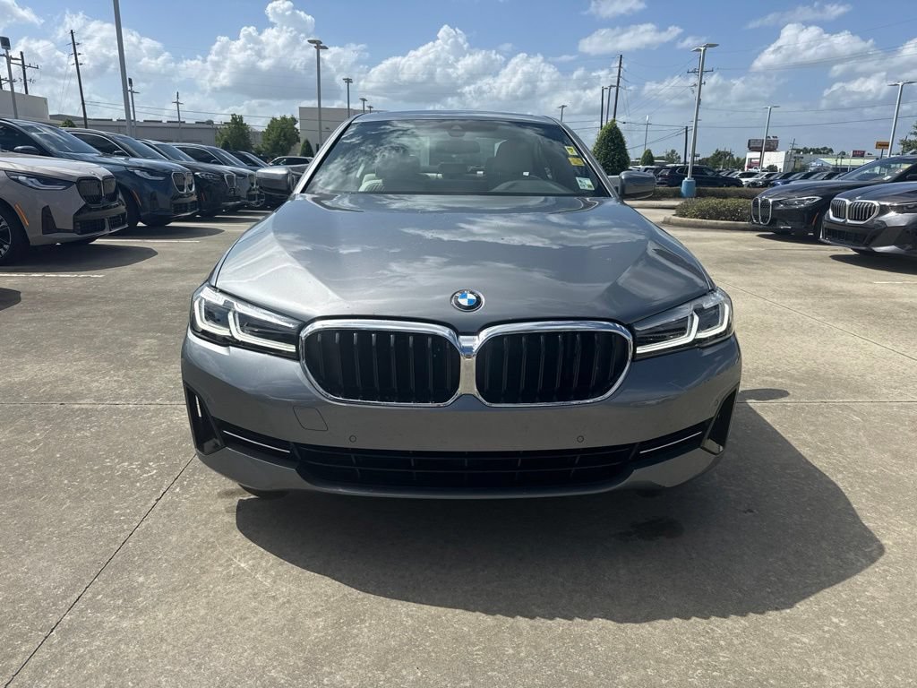 Used 2023 BMW 530i w/ Luxury Seating Package RWD image 8