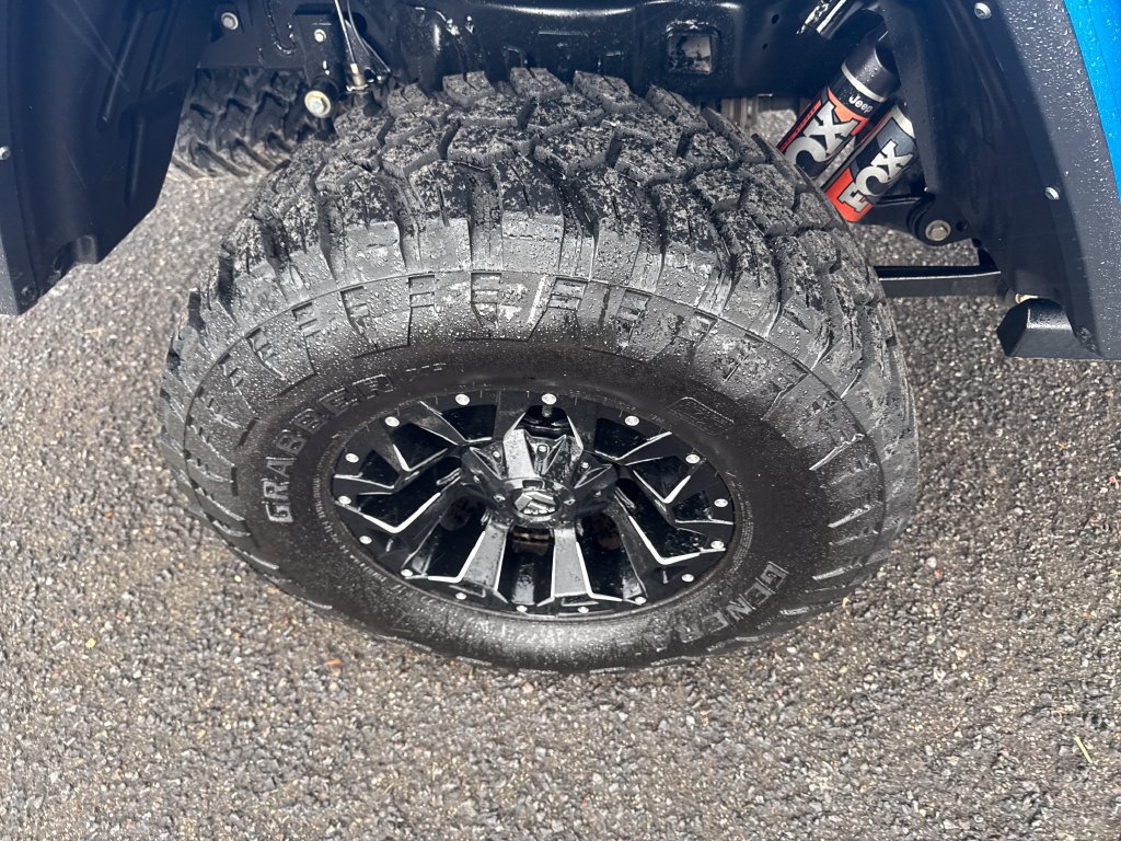 Used 2021 Jeep Gladiator Mojave AWD/4WD image 37