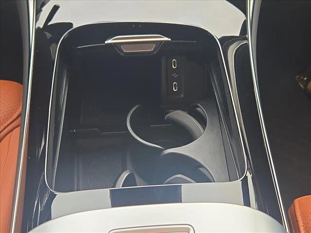 Certified 2026 Mercedes-Benz GLC 300 image 12