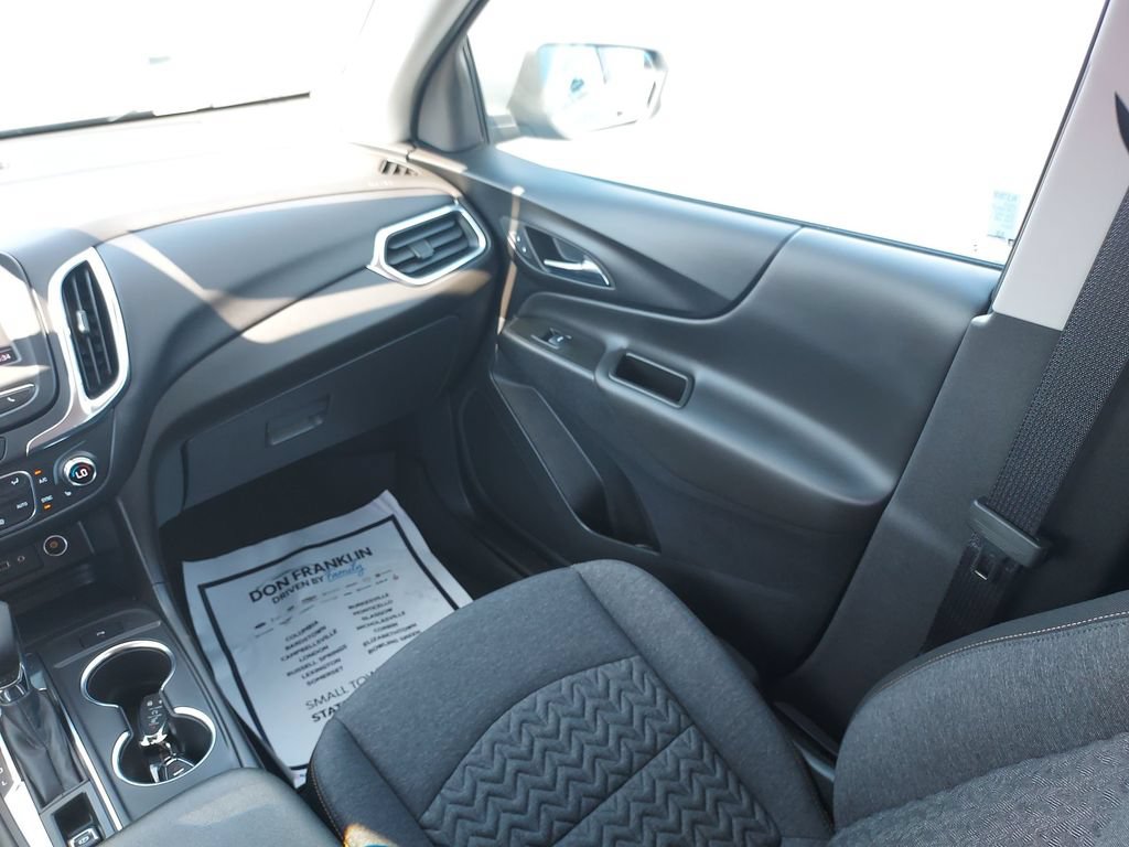 Used 2024 Chevrolet Equinox LT FWD image 11