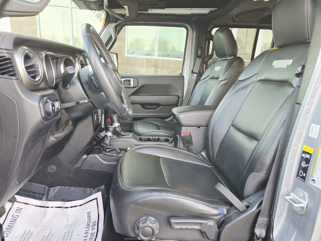 Used 2021 Jeep Wrangler Unlimited Sahara image 15