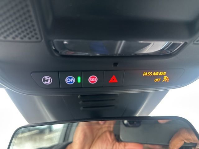New 2026 Chevrolet Equinox EV LT AWD/4WD image 14