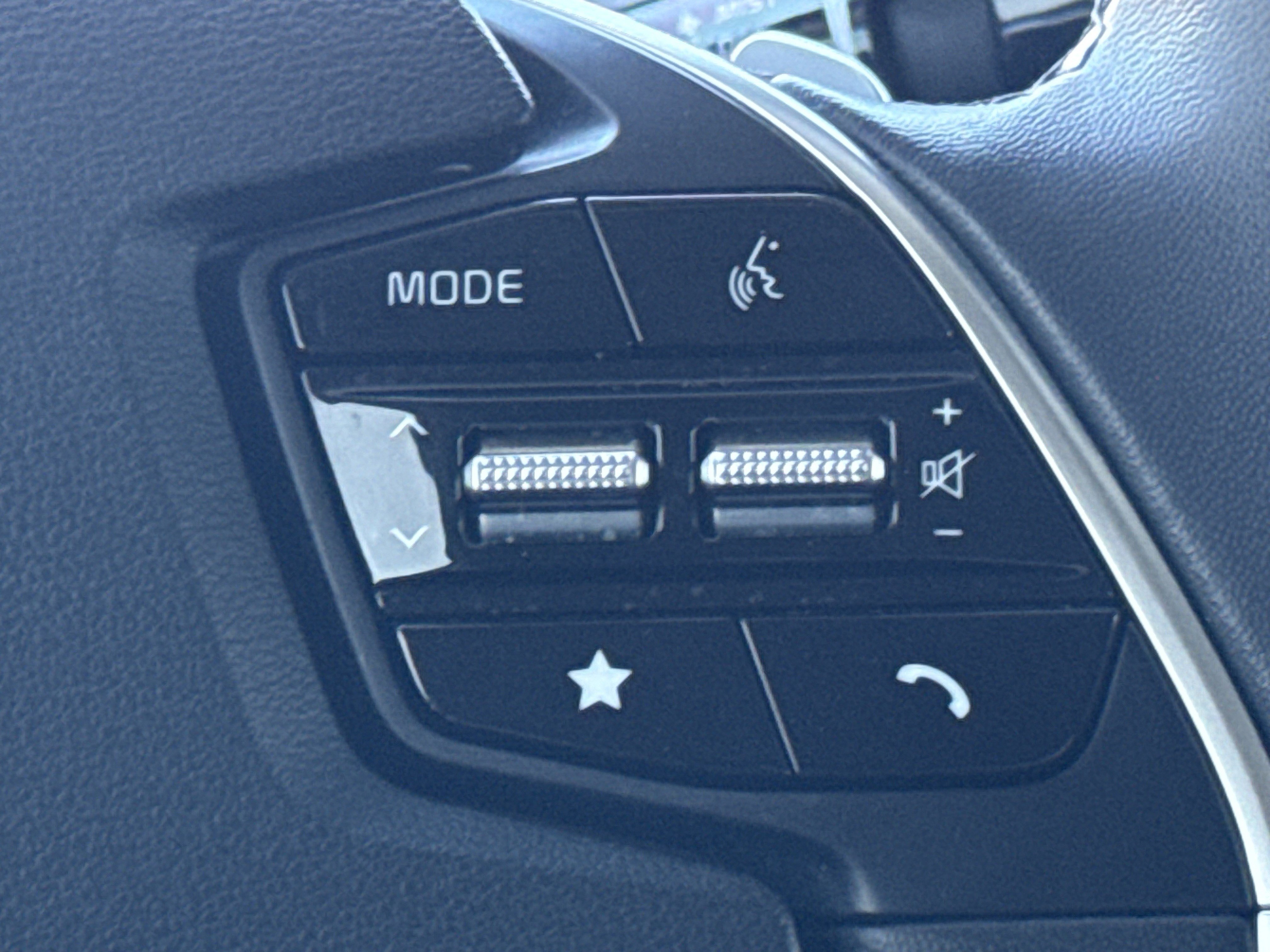 Used 2024 Kia EV6 Wind image 30