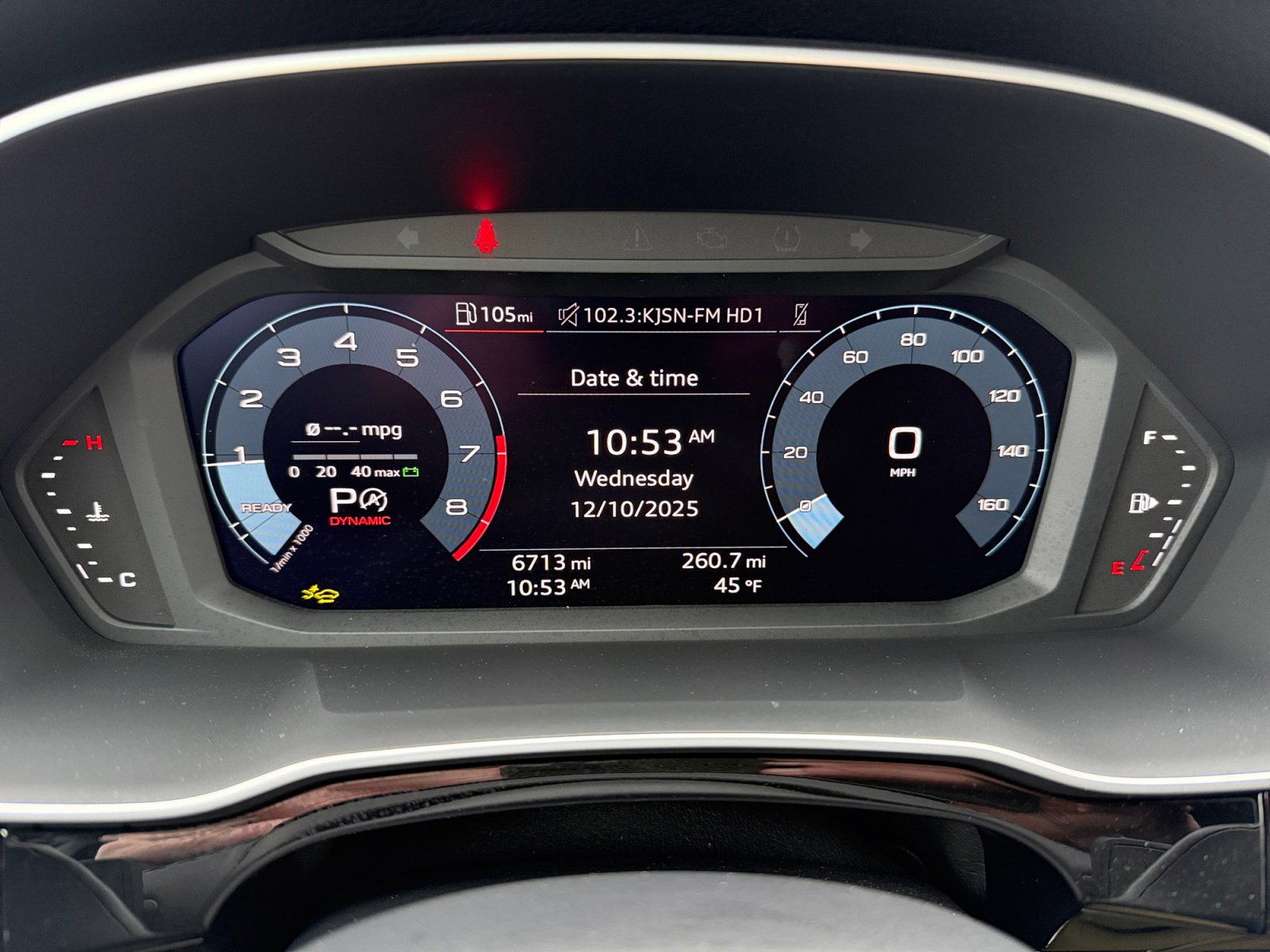 Certified 2025 Audi Q3 2.0T Premium w/ Convenience Package image 11