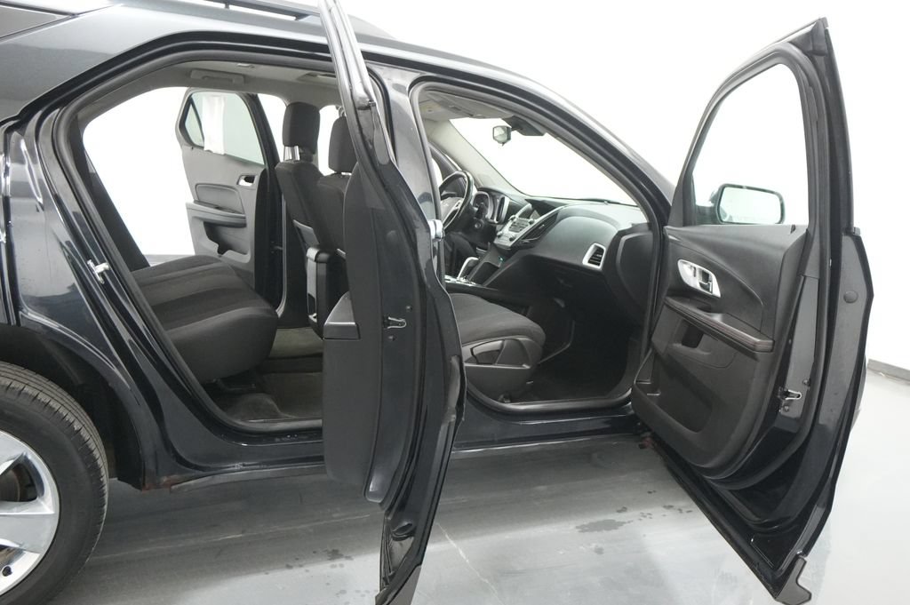 Used 2015 Chevrolet Equinox LT FWD image 28