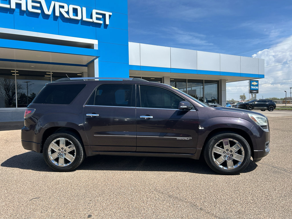 Used 2015 GMC Acadia Denali image 2