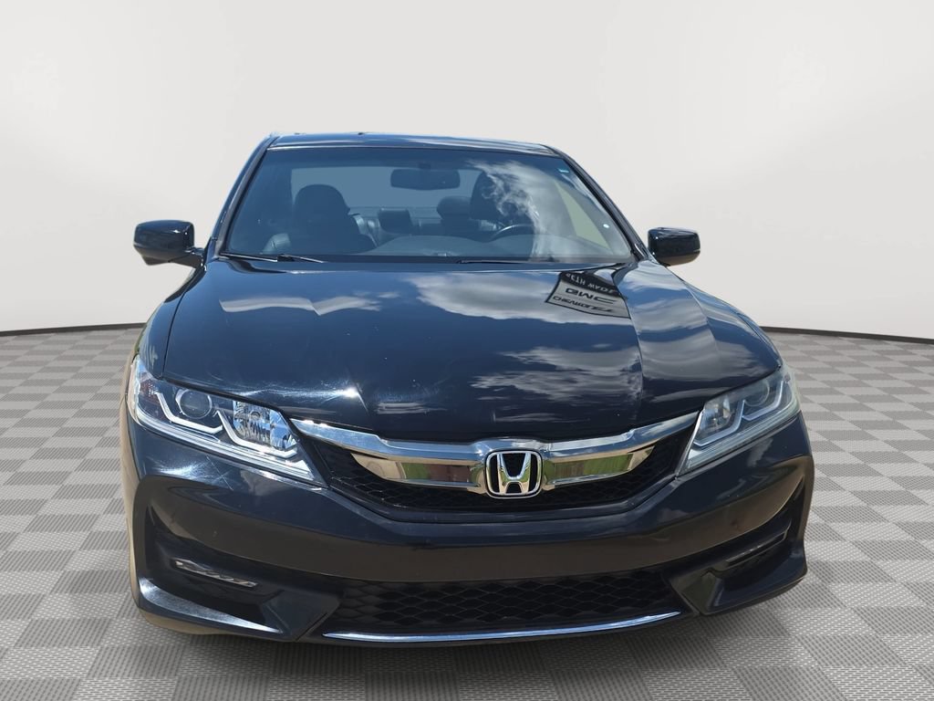 Used 2017 Honda Accord EX-L image 2