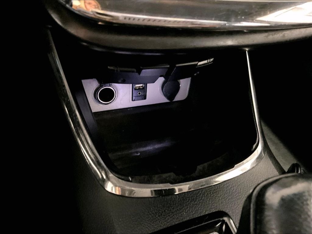 Used 2018 Toyota Avalon XLE FWD image 26