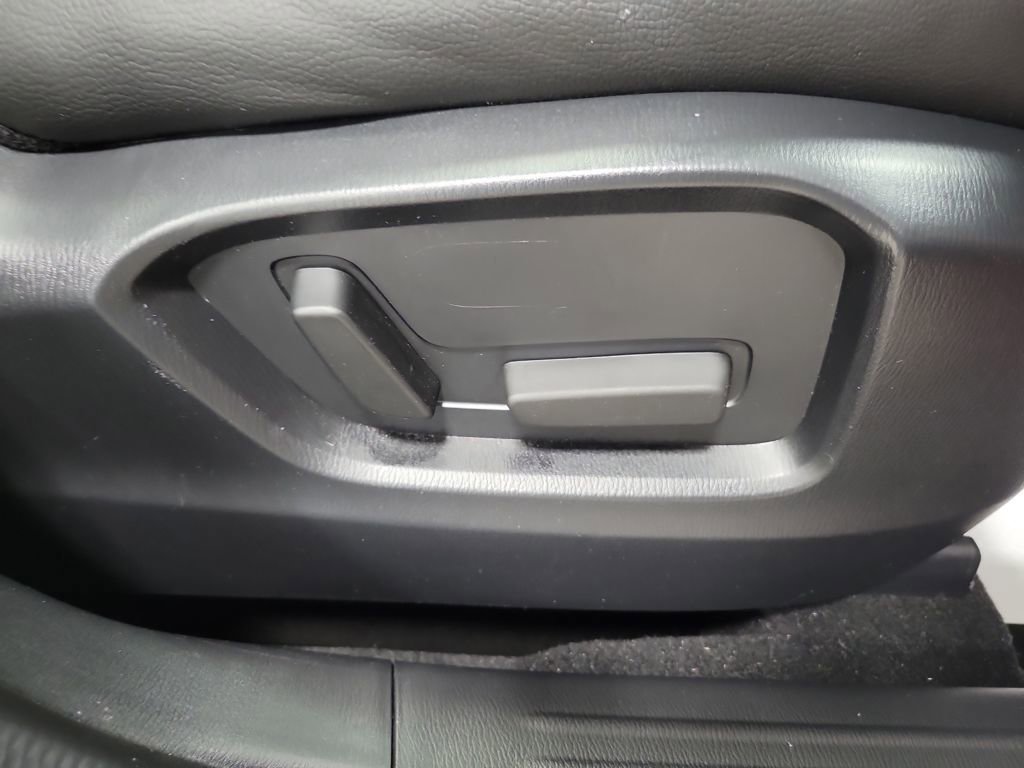 Used 2023 MAZDA CX-5 AWD 2.5 S w/ Preferred Package image 19