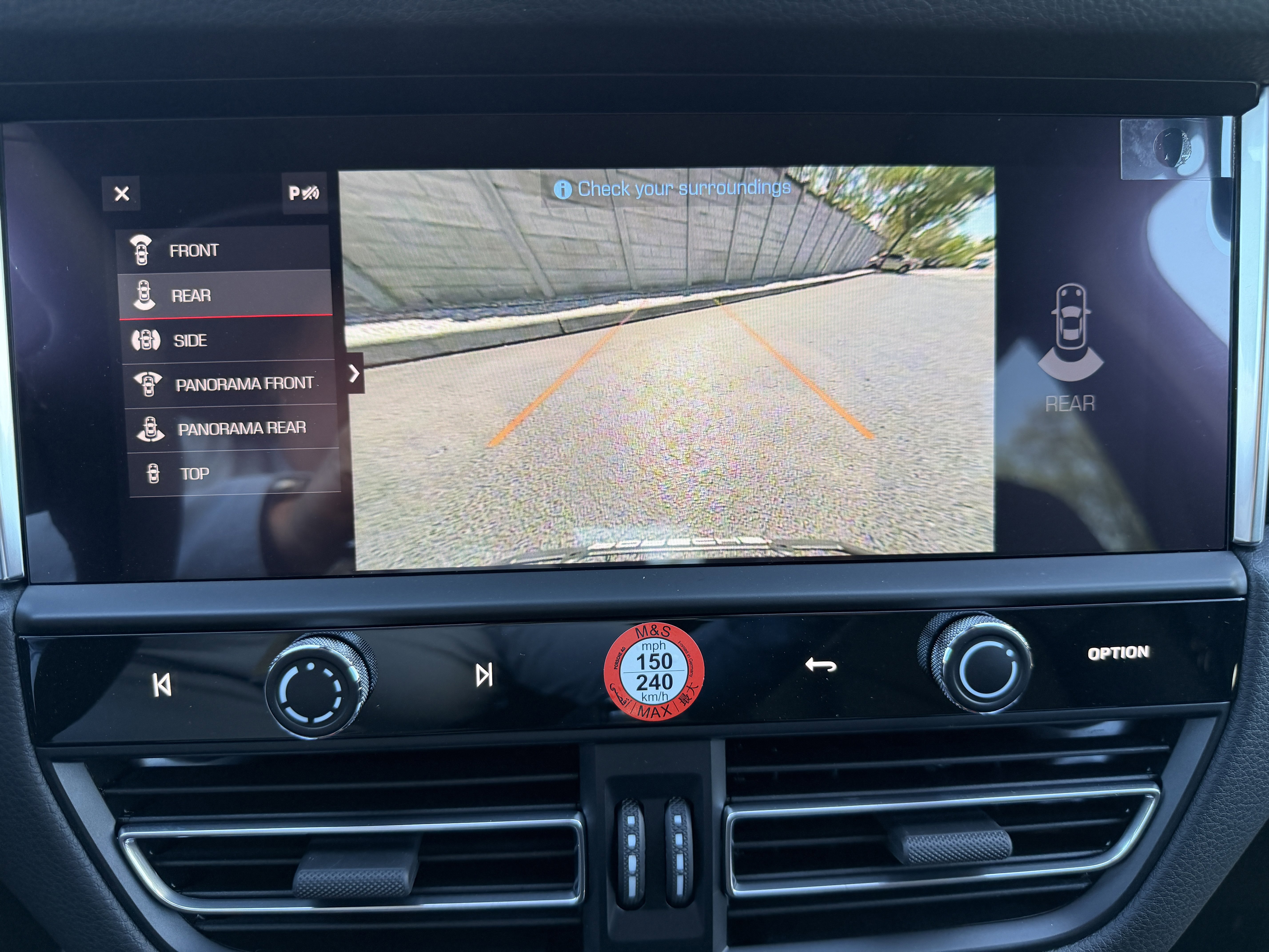 New 2026 Porsche Macan AWD/4WD image 30