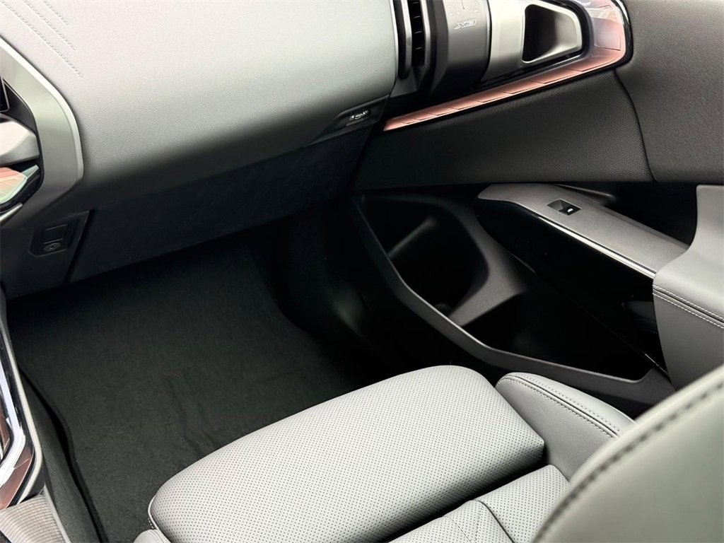 New 2026 BMW X3 xDrive30 w/ Premium Package image 10