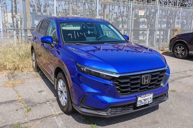 Used 2025 Honda CR-V LX image 2