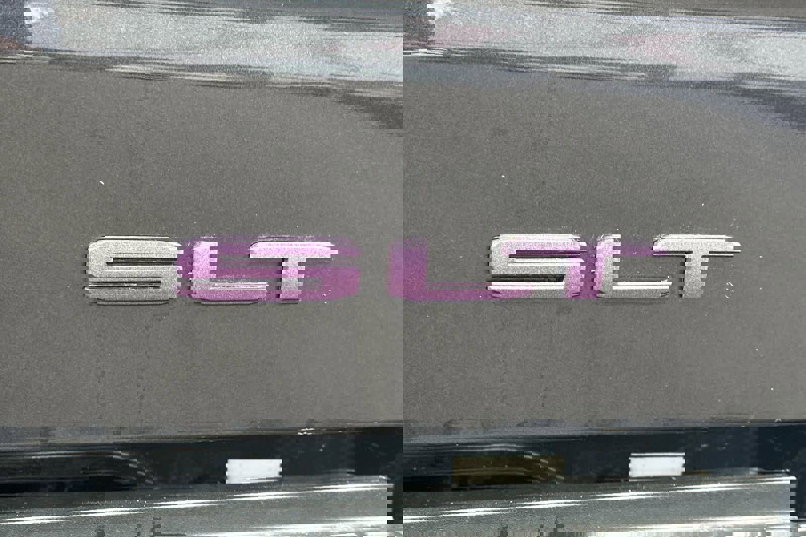 Used 2022 GMC Sierra 1500 SLT w/ SLT Premium Package image 32