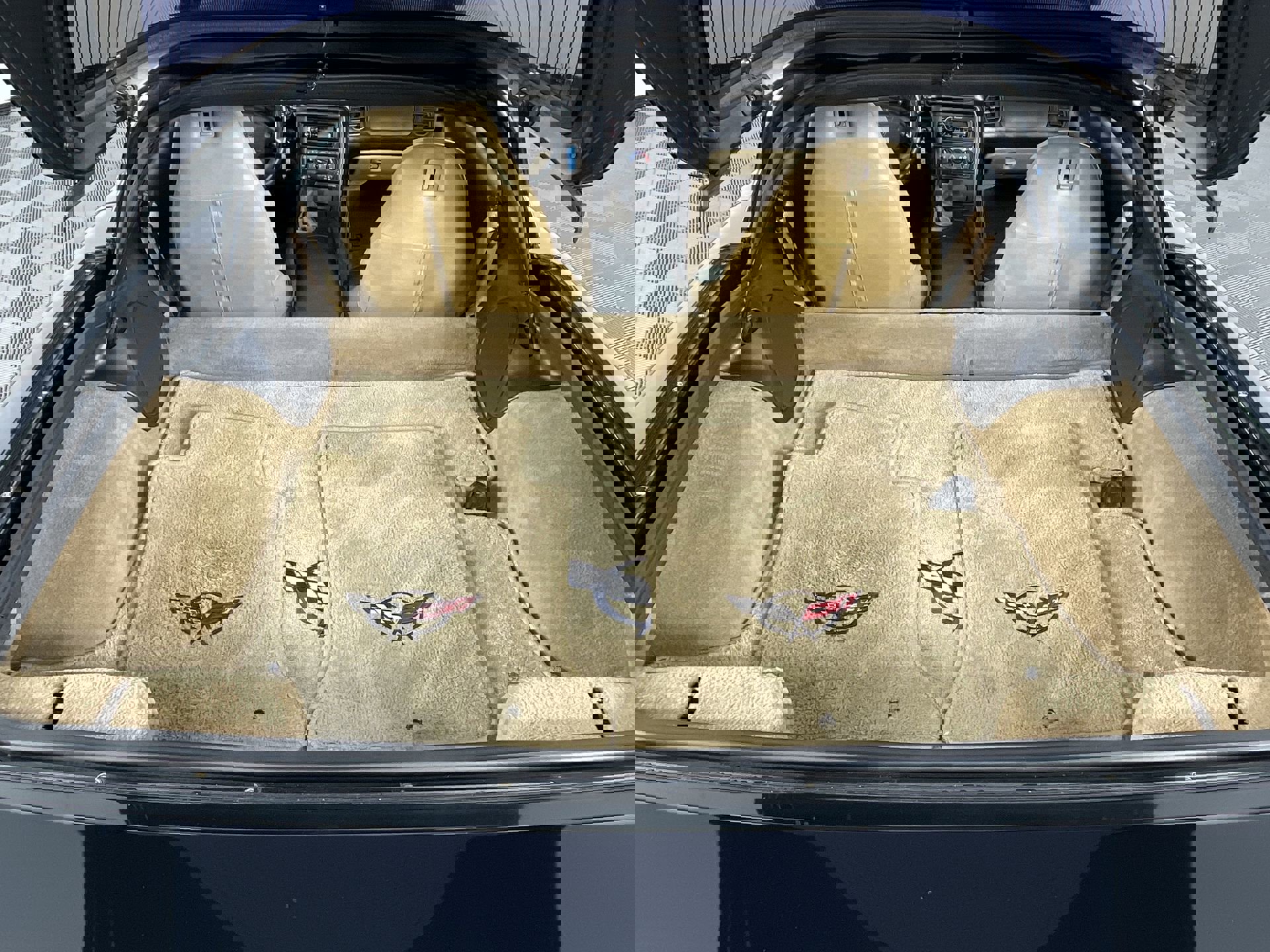 Used 2000 Chevrolet Corvette Base image 21