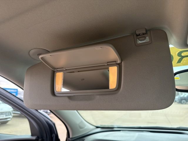 Used 2022 Buick Encore GX Essence w/ Experience Buick Package image 33