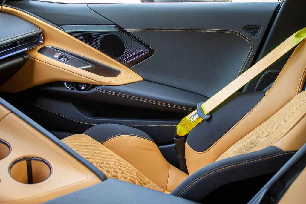Used 2026 Chevrolet Corvette Z06 w/ Stealth Interior Trim Package RWD image 19