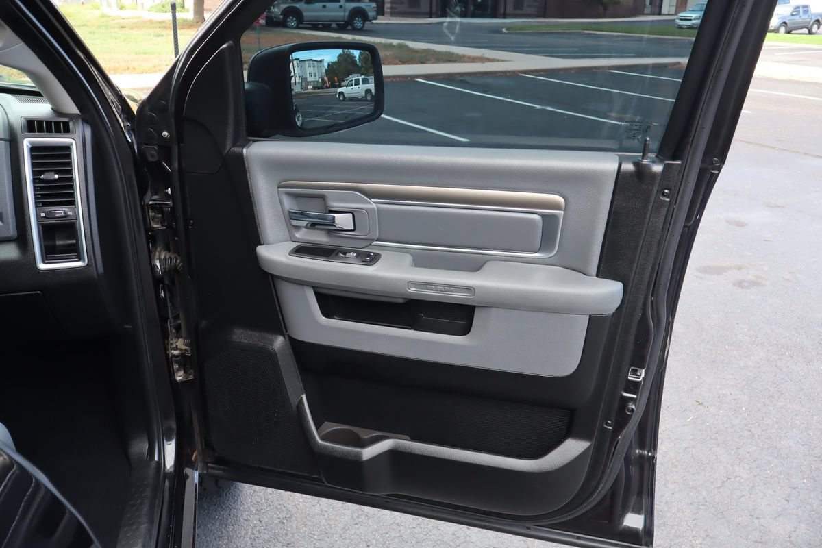 Used 2019 RAM 1500 Big Horn AWD/4WD image 26