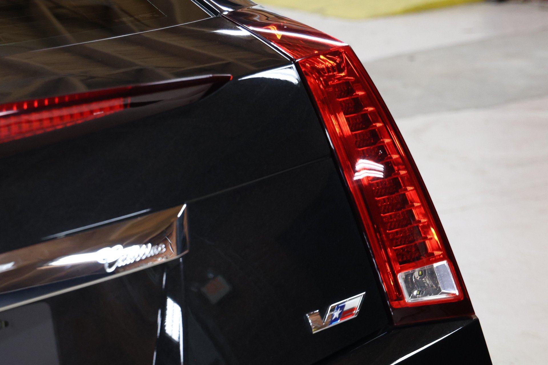Used 2014 Cadillac CTS V w/ Wood Trim Package RWD image 34