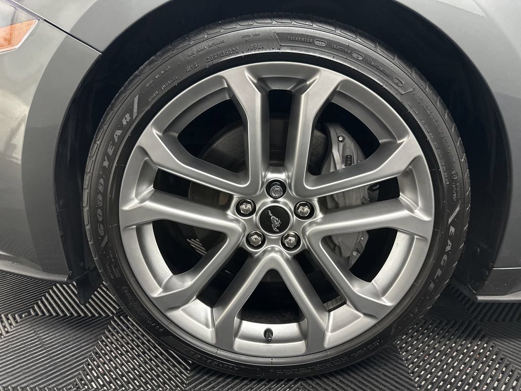 Used 2022 Ford Mustang GT Premium RWD image 39