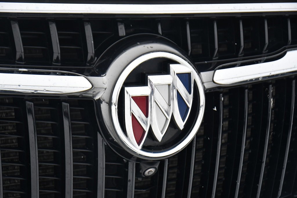 Used 2021 Buick Enclave Premium image 40