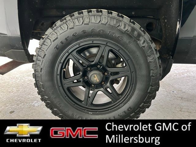 Used 2018 Chevrolet Silverado 1500 LT w/ Texas Edition image 14