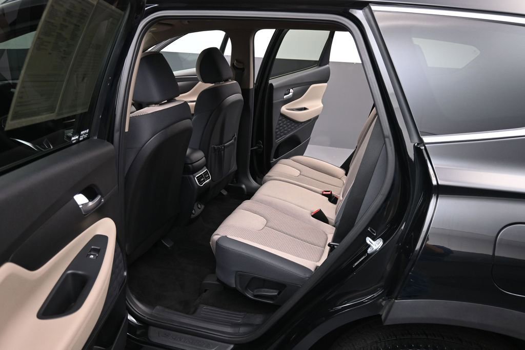 Certified 2022 Hyundai Santa Fe SEL FWD image 11