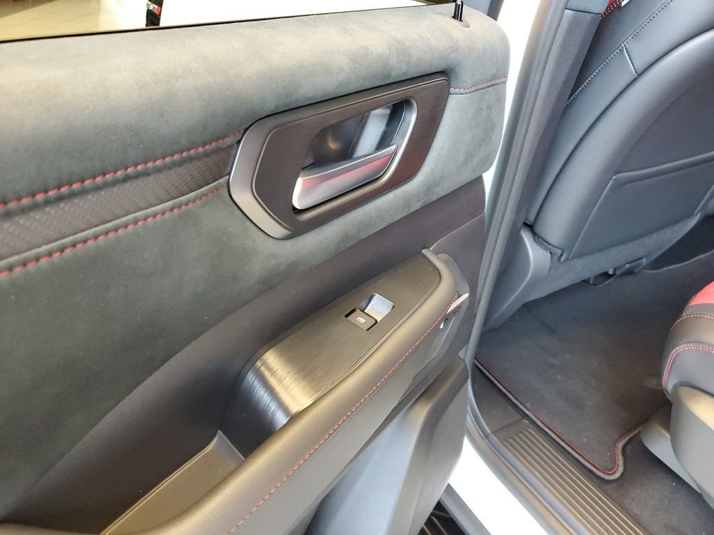 New 2026 Nissan Armada NISMO AWD/4WD image 8