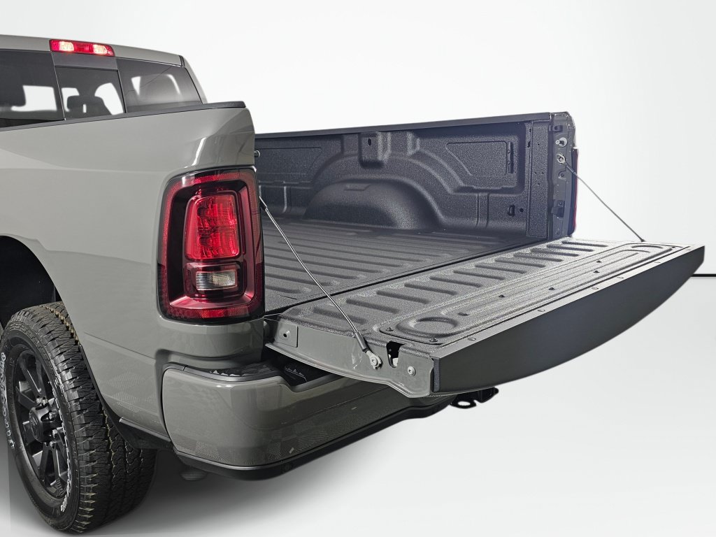 New 2026 RAM 2500 Tradesman AWD/4WD image 17