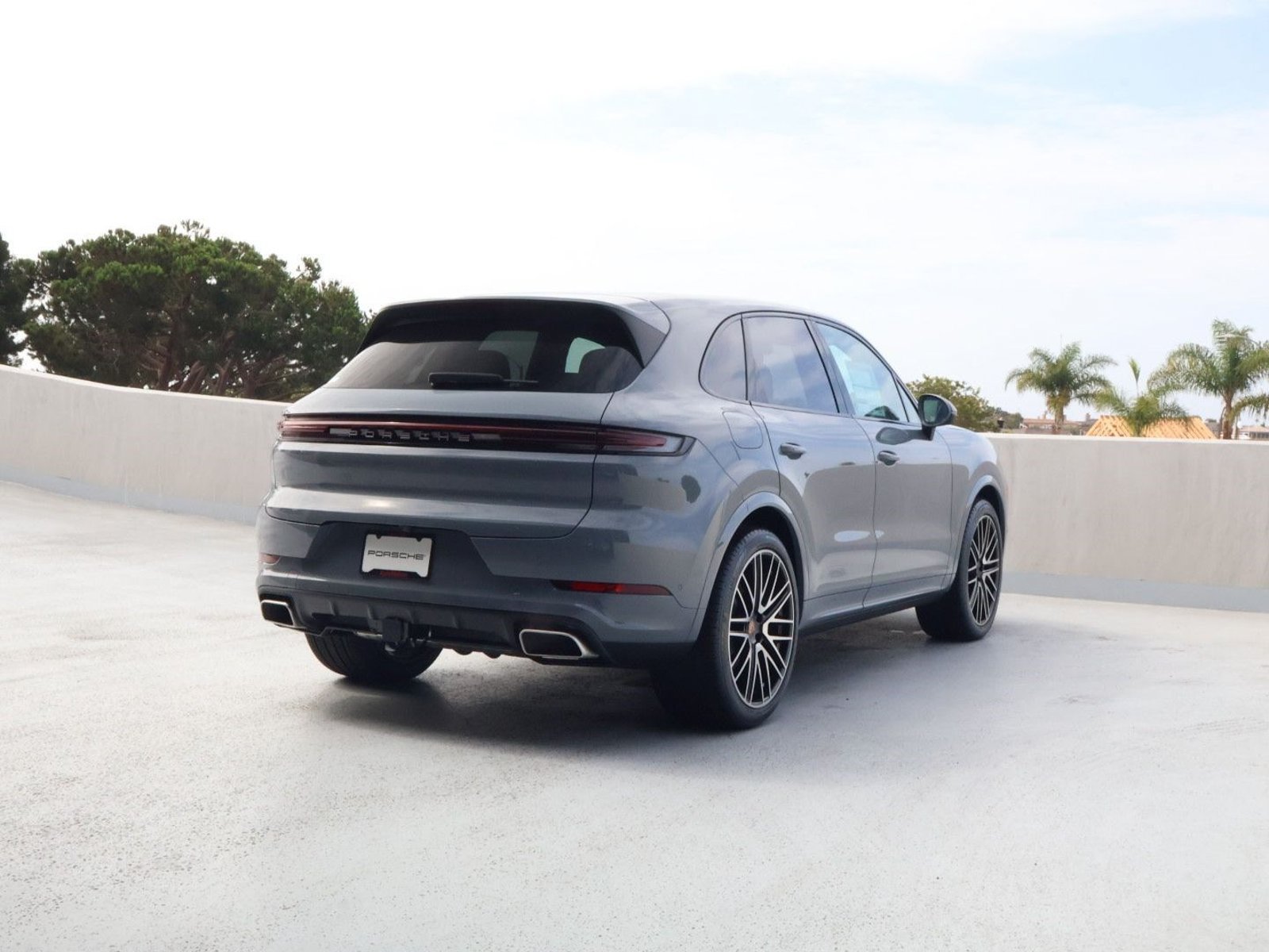 New 2026 Porsche Cayenne AWD/4WD image 9