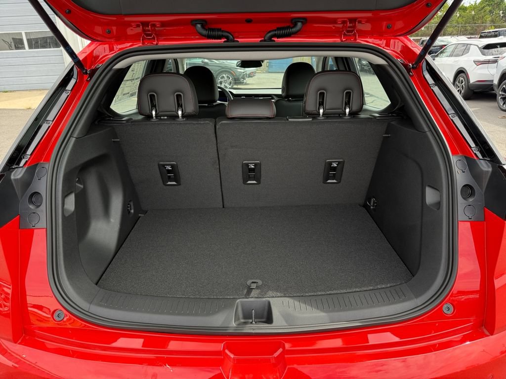 New 2027 Chevrolet Bolt RS FWD image 25