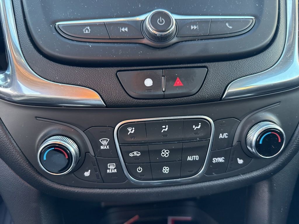 Used 2022 Chevrolet Equinox LT image 20