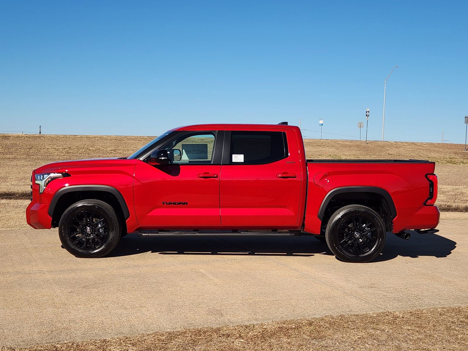 New 2026 Toyota Tundra Limited image 3