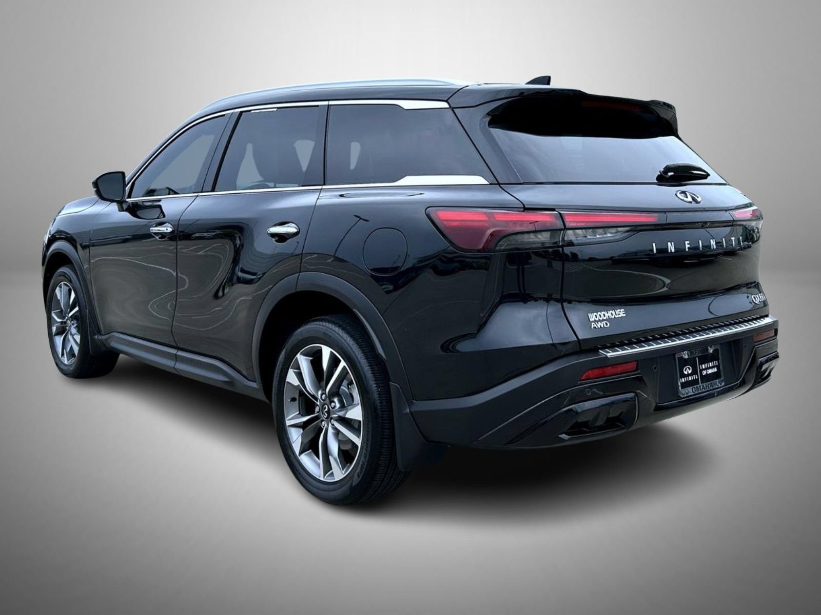 Certified 2023 INFINITI QX60 Luxe w/ Cargo Package AWD/4WD image 7