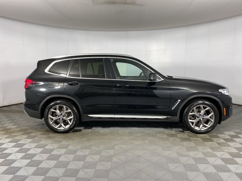 Certified 2024 BMW X3 xDrive30i w/ Premium Package w/ZPA image 32