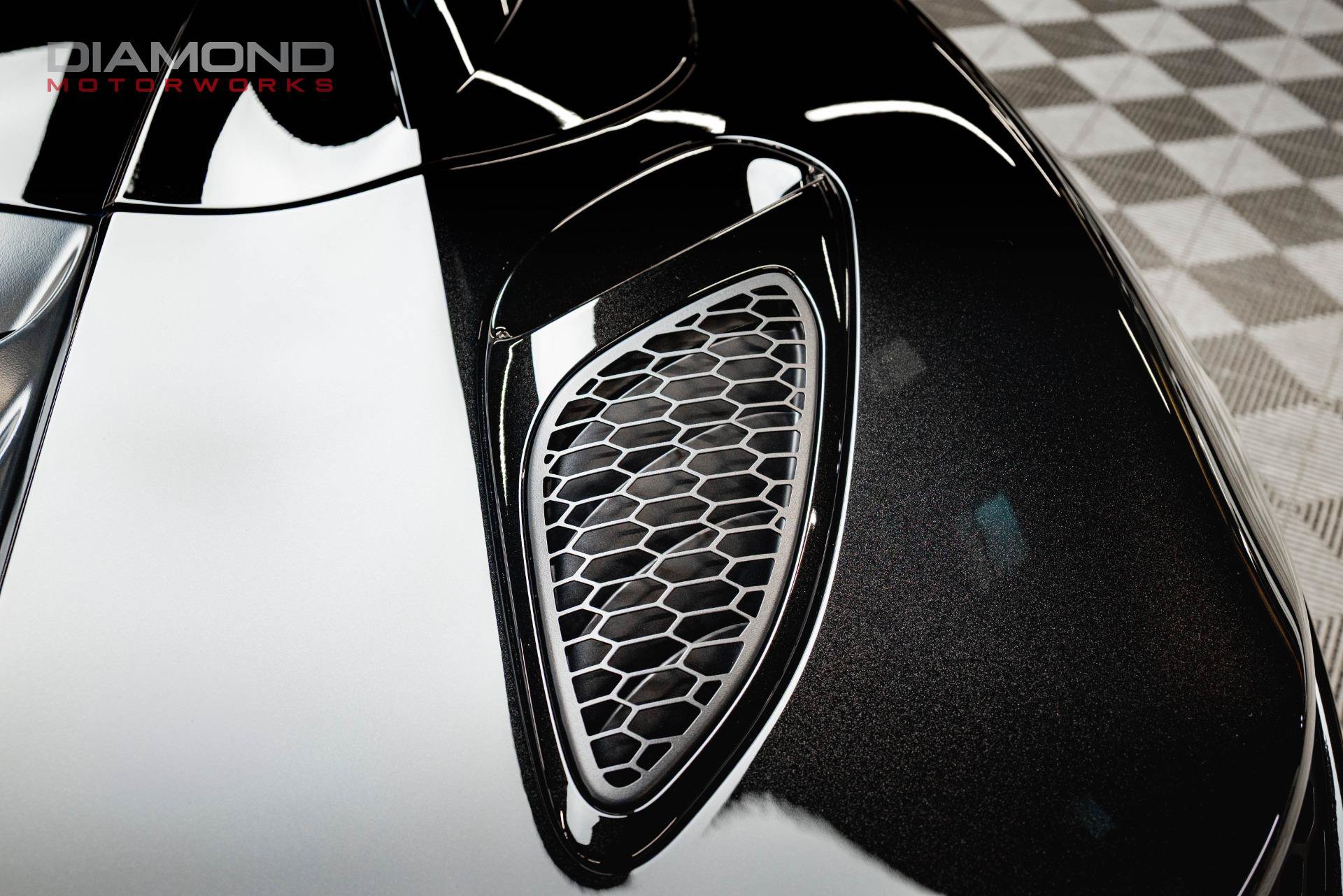Used 2026 McLaren Artura Spider RWD image 49