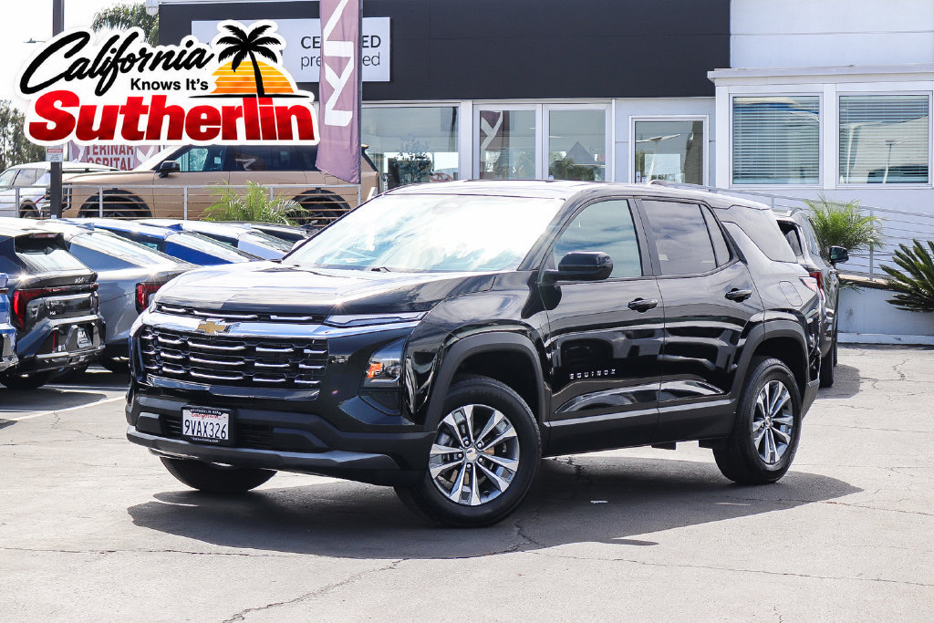 Used 2026 Chevrolet Equinox LT FWD image 1