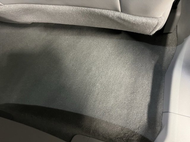 Used 2023 GMC Acadia SLT w/ Preferred Package image 30