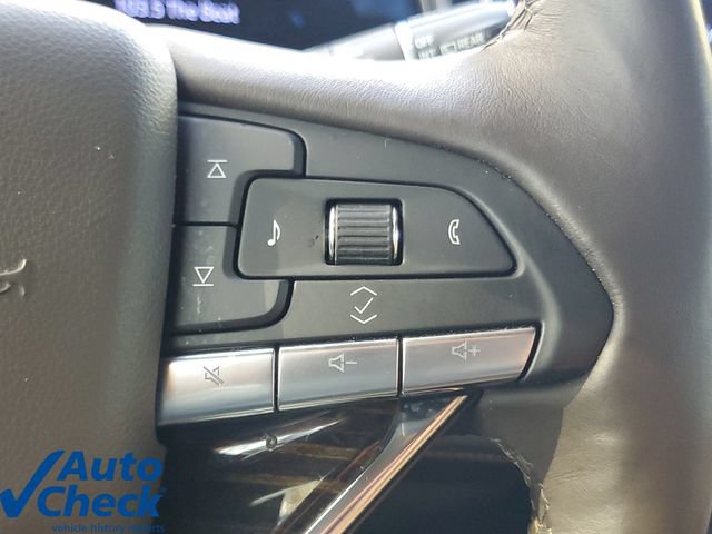 Used 2022 Cadillac Escalade Premium Luxury AWD/4WD image 25