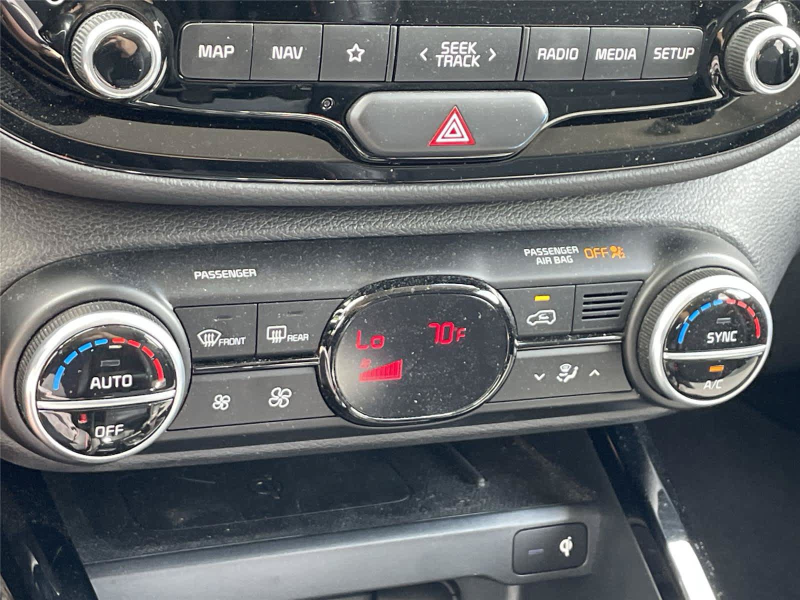 Used 2020 Kia Soul GT-Line Turbo FWD image 24