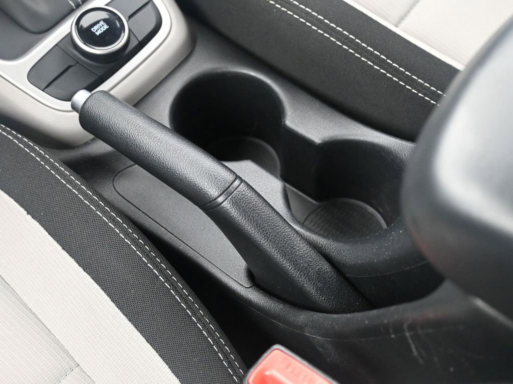 Used 2025 Hyundai Venue SEL image 41