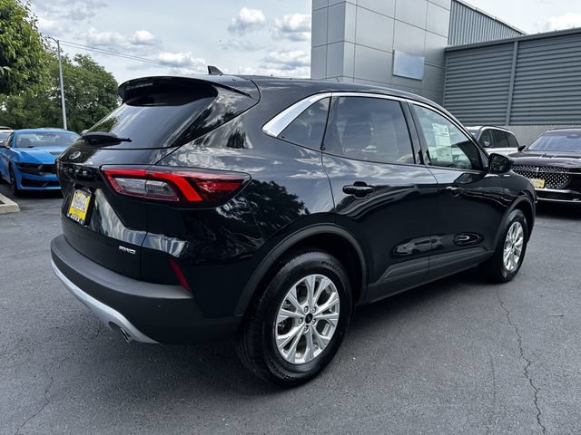 Certified 2023 Ford Escape Active AWD/4WD image 5