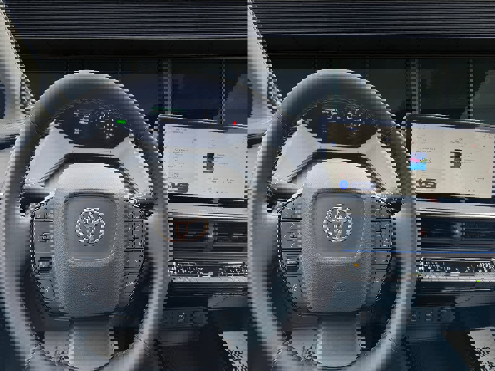 Used 2024 Toyota Prius Limited w/ Limited Premium Package image 4