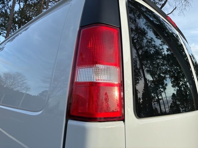Used 2024 GMC Savana 2500 w/ Driver Convenience Package image 13