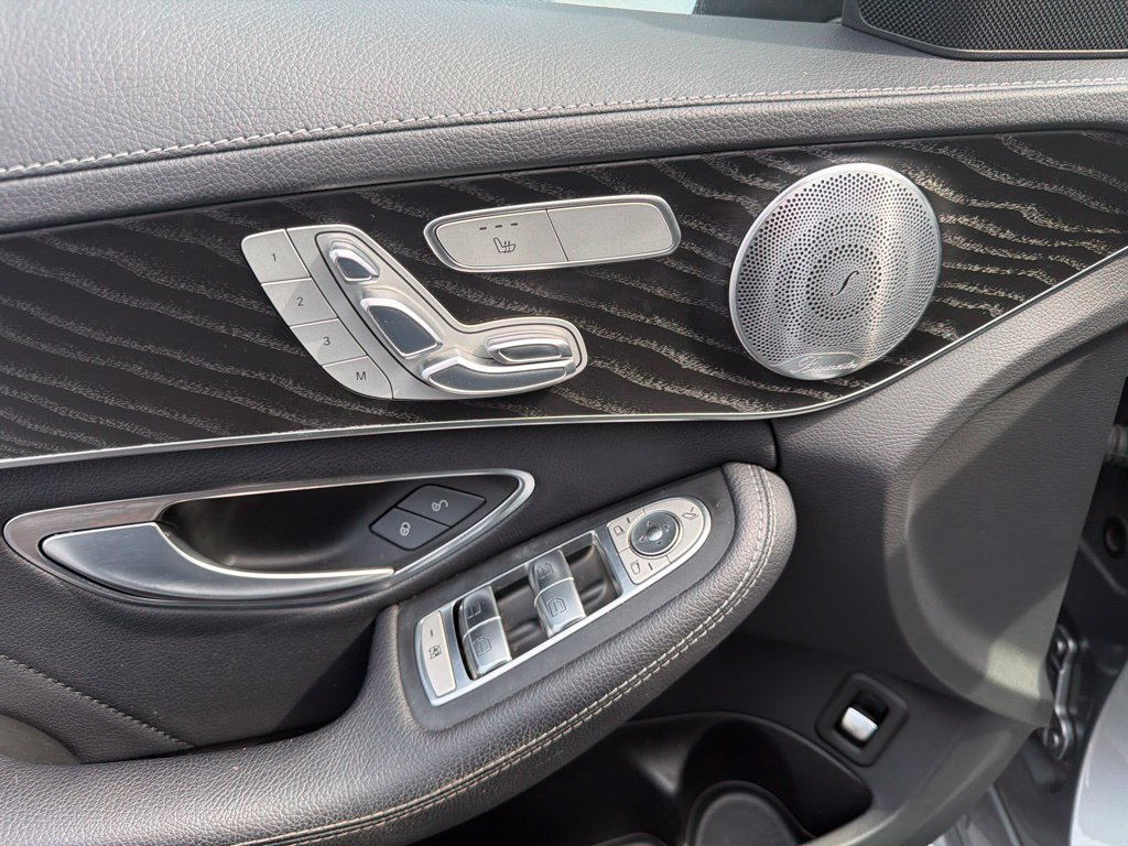 Used 2016 Mercedes-Benz C 300 4MATIC Sedan image 26