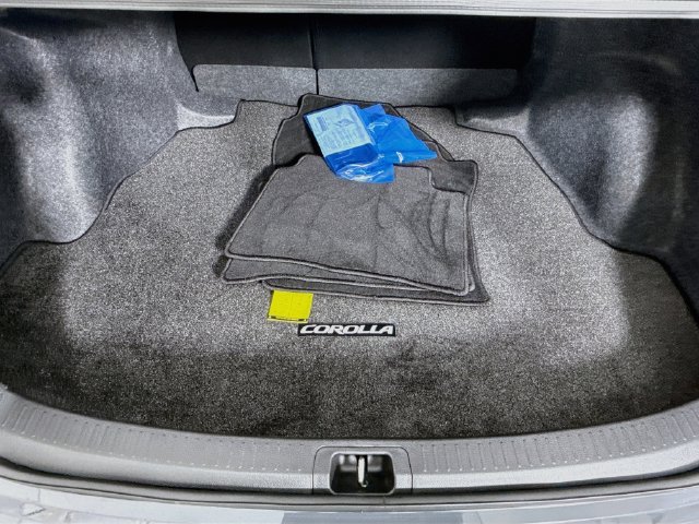 Certified 2026 Toyota Corolla LE w/ Carpet Mat Package (TMS) FWD image 25