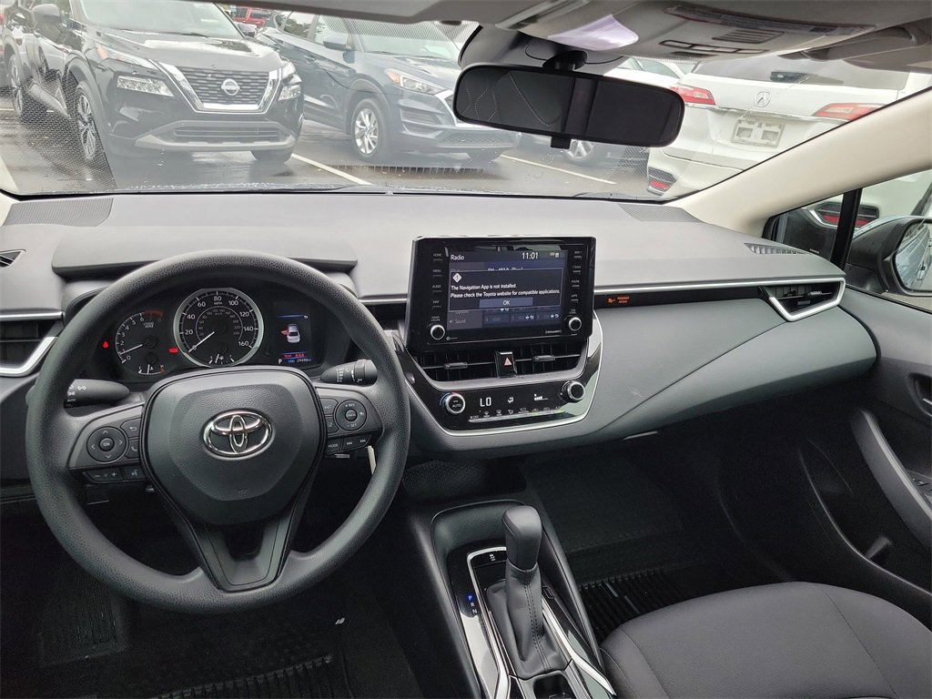 Used 2022 Toyota Corolla LE image 33